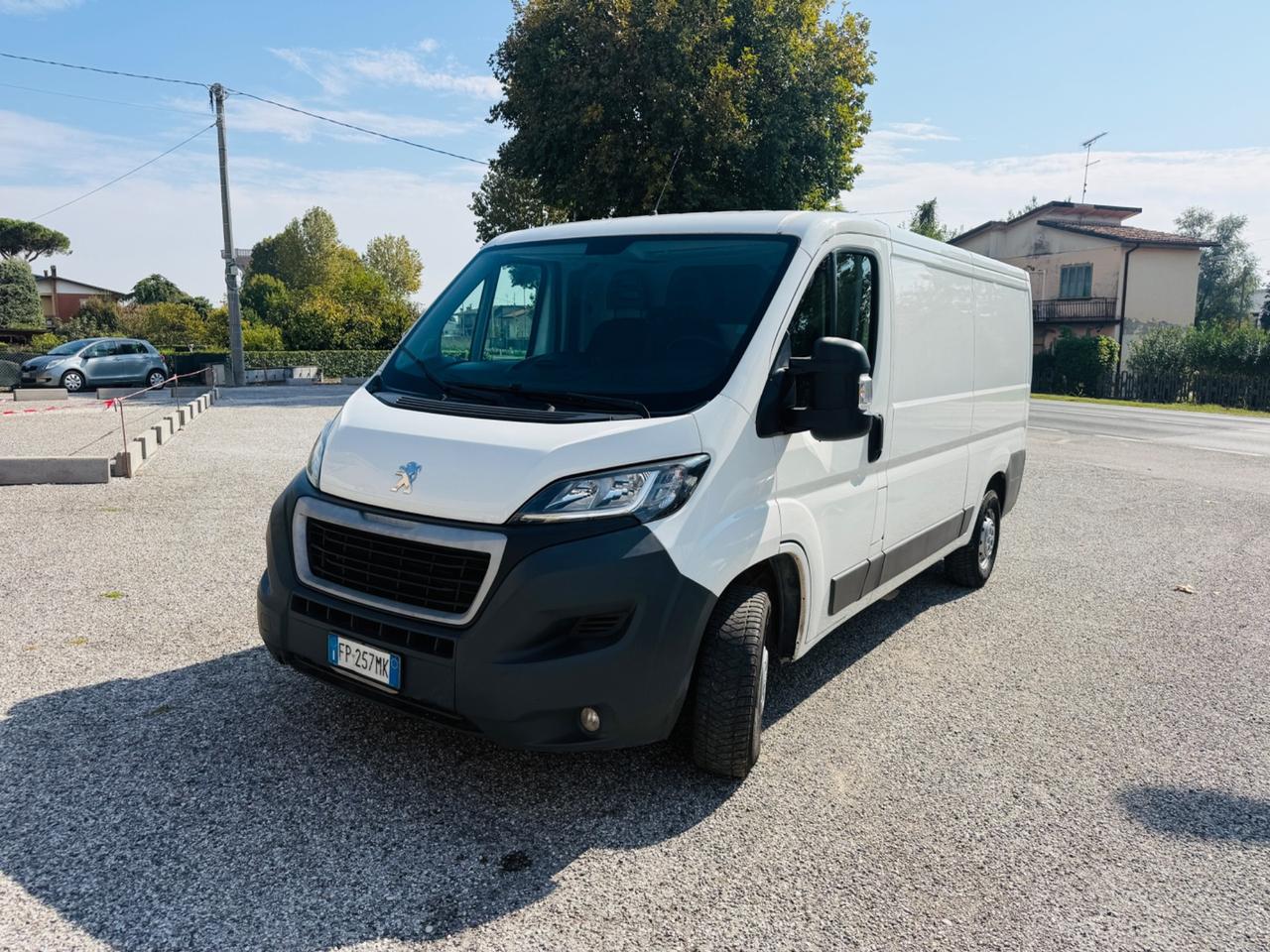 Peugeot