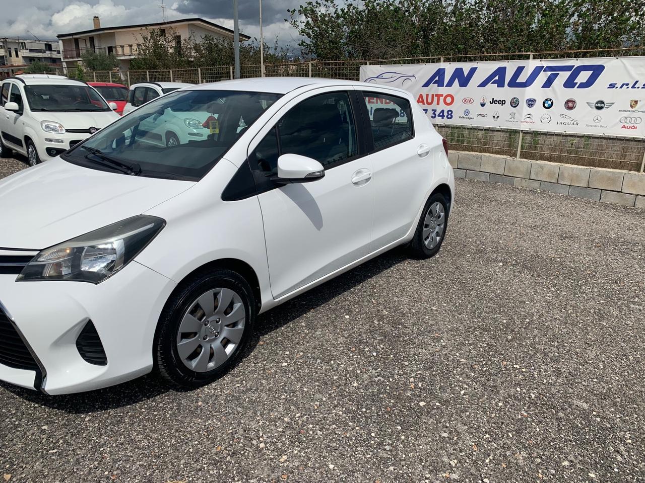 Toyota Yaris 1.0 5p - 12/2014