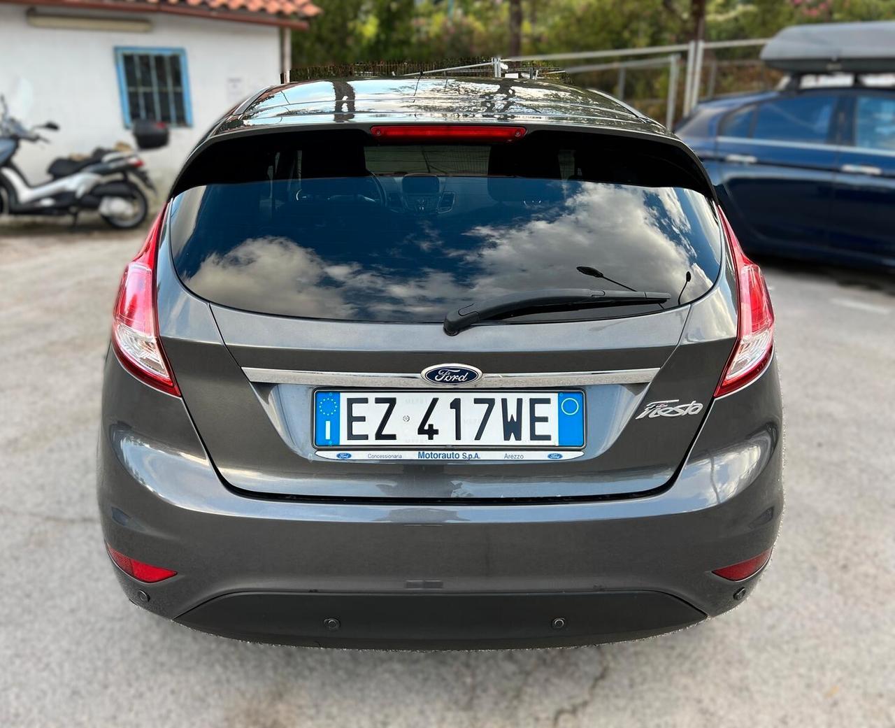 FORD FIESTA 1.5 TDCi 75CV 5P Black&White - 2015