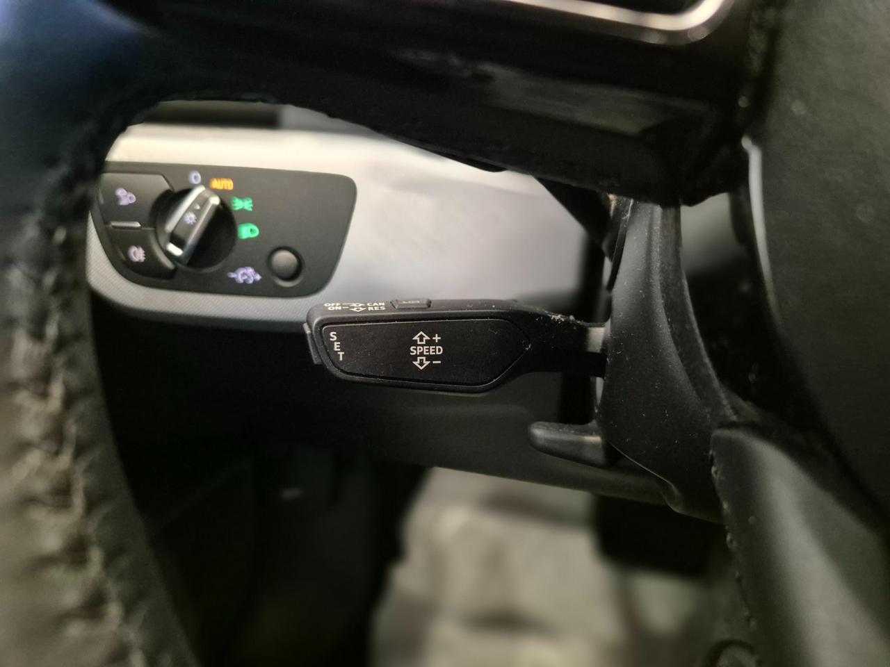 Audi A4 Avant 30 2.0 tdi Business 122cv s-tronic - NEOPATENTATI - Cruise/Lim - Sens. Park.