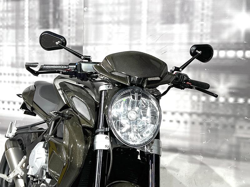 MV Agusta Brutale 675