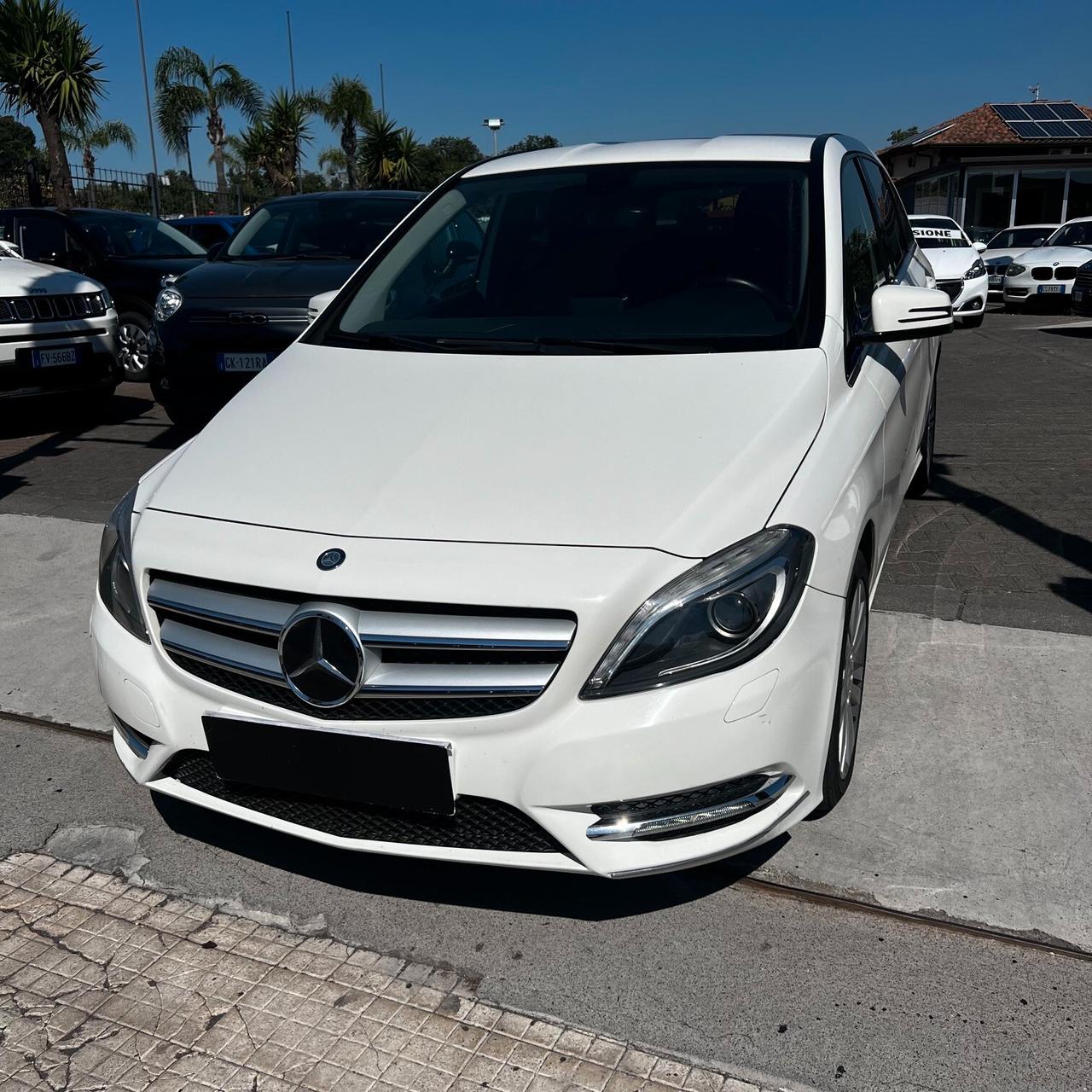 Mercedes-benz B 200 CDI Premium