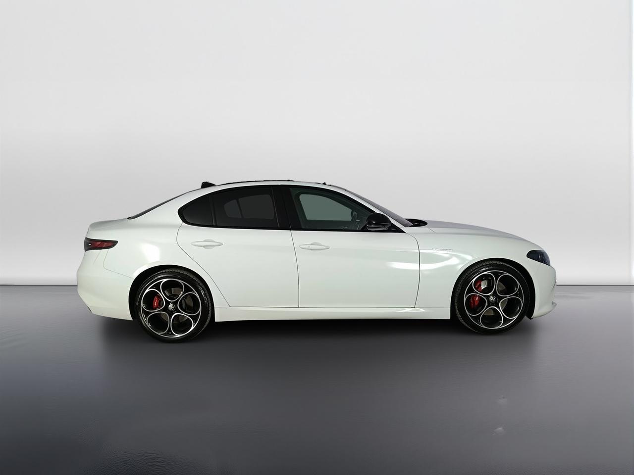 ALFA ROMEO Giulia 2023 - Giulia 2.2 t Veloce 160cv auto