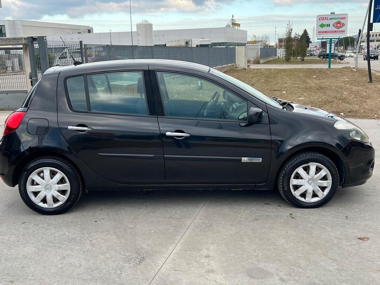 Renault Clio 1.5 dCi 70CV 5 porte Dynamique