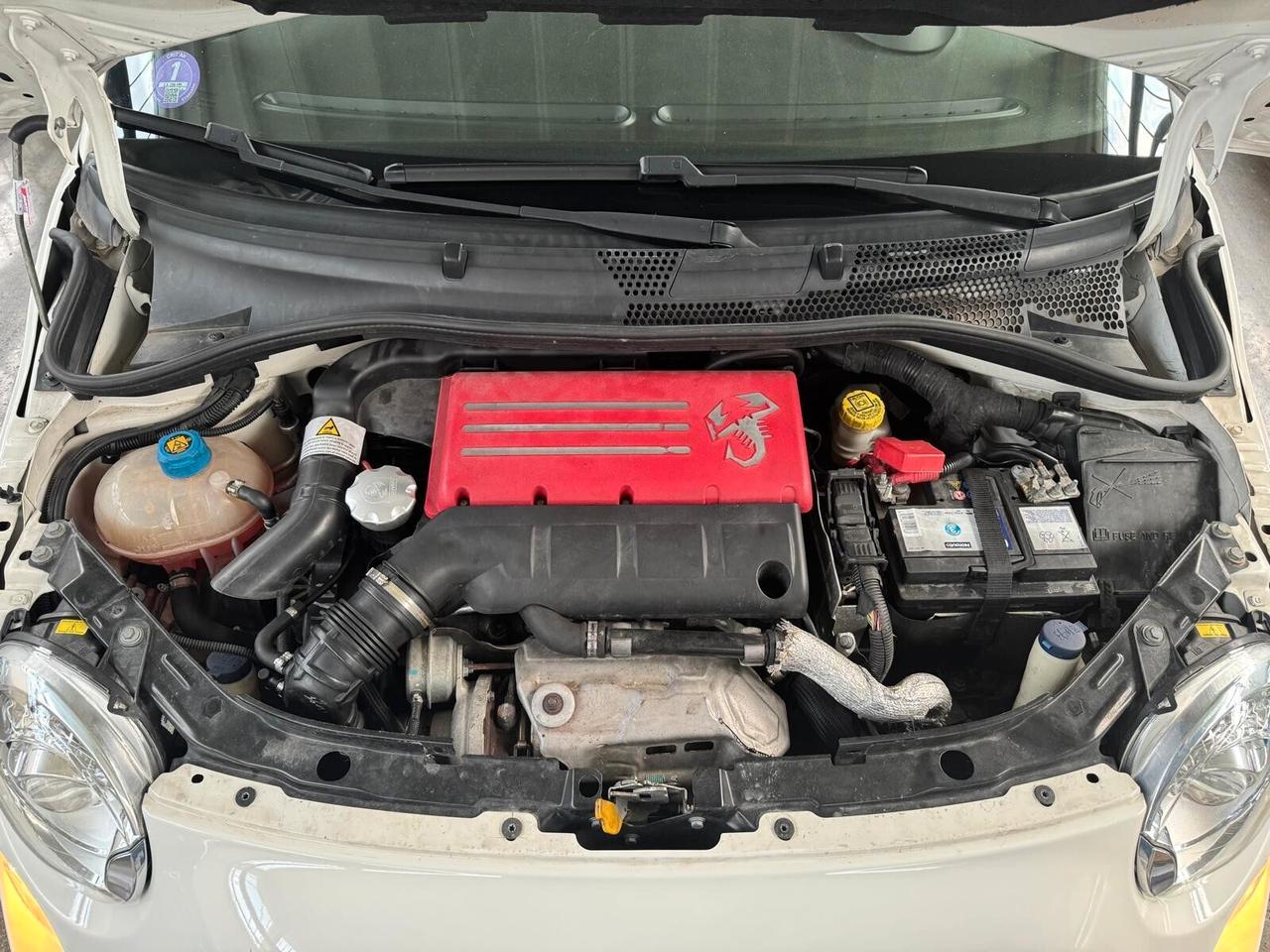 Abarth 595 1.4 Turbo T-Jet 180 CV MTA Competizione