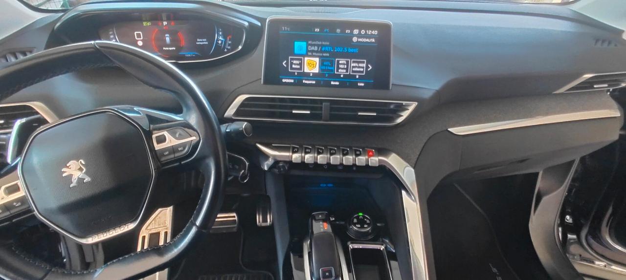 Peugeot 5008 BlueHDi 130 S&S EAT8 Crossway