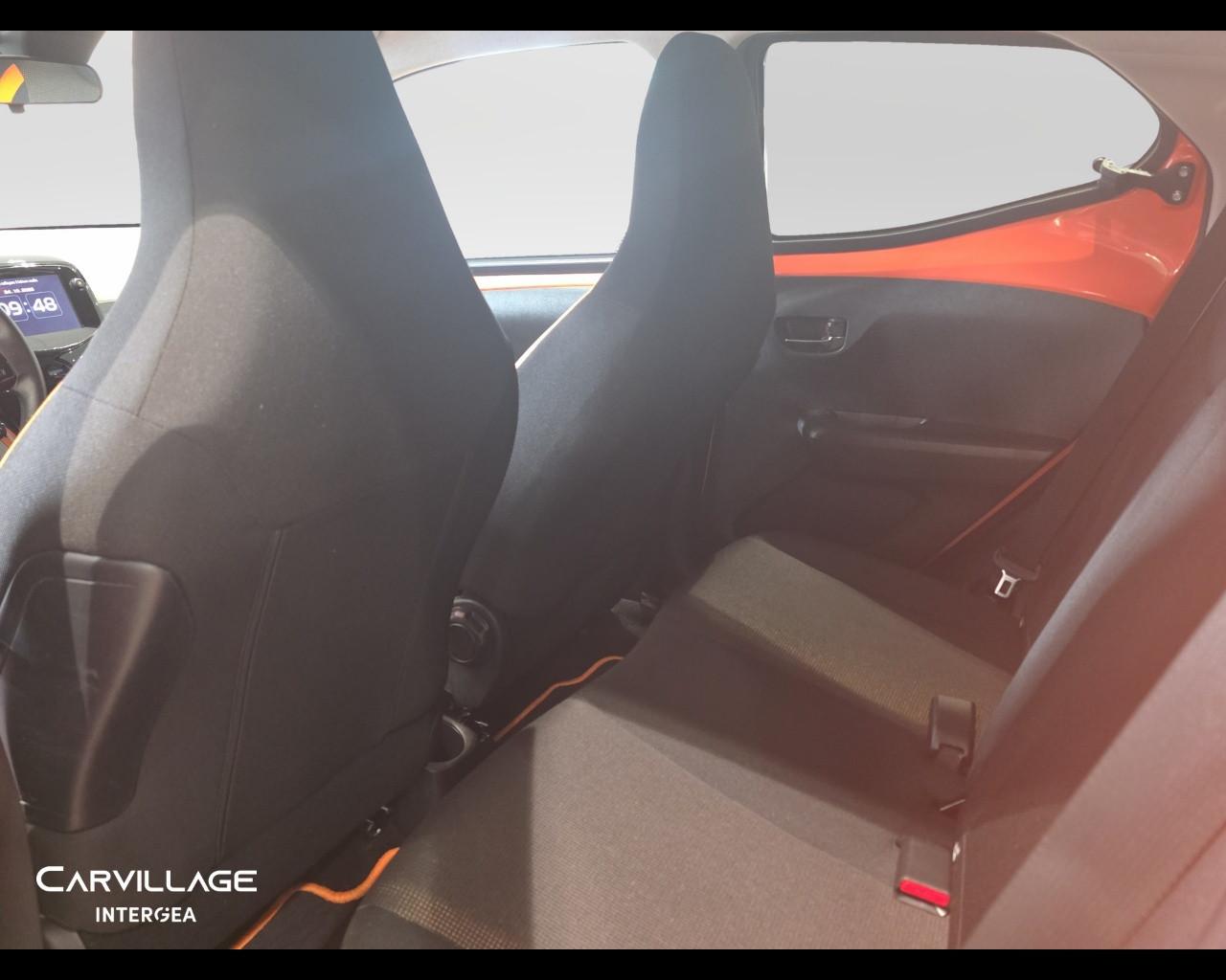 TOYOTA Aygo 5p 1.0 x-wave Orange 72cv