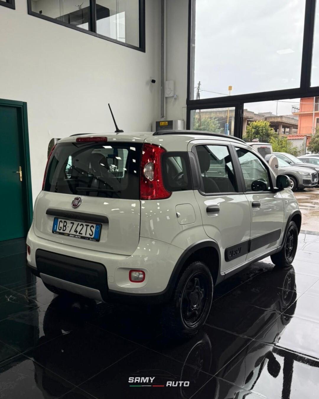 Fiat Panda 0.9 TwinAir Turbo S&S 4x4 Trussardi
