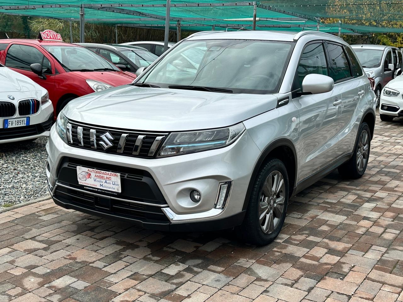 Suzuki Vitara 1.4 Hybrid Top