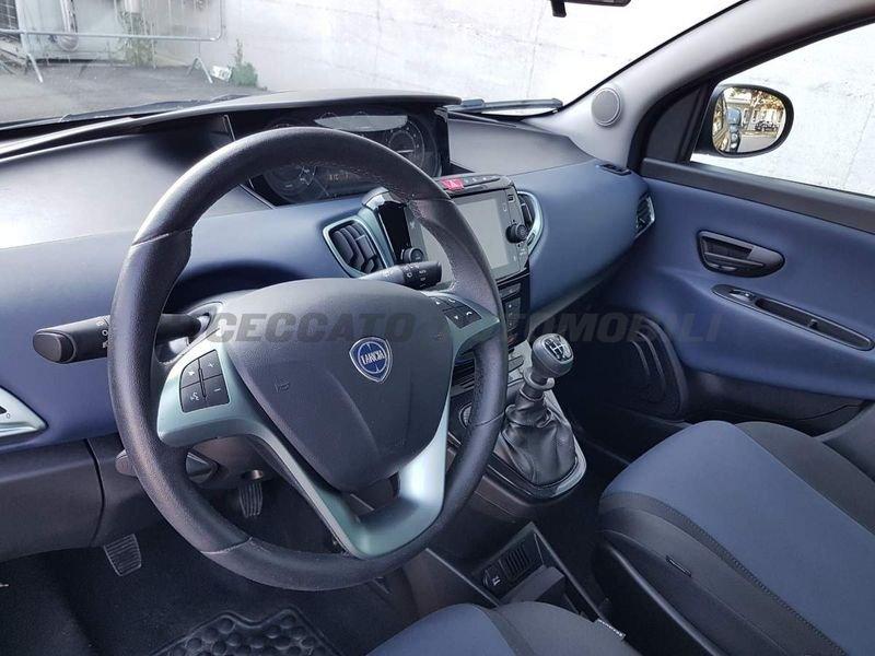 Lancia Ypsilon Ypsilon 1.0 firefly hybrid Platino s&s 70cv