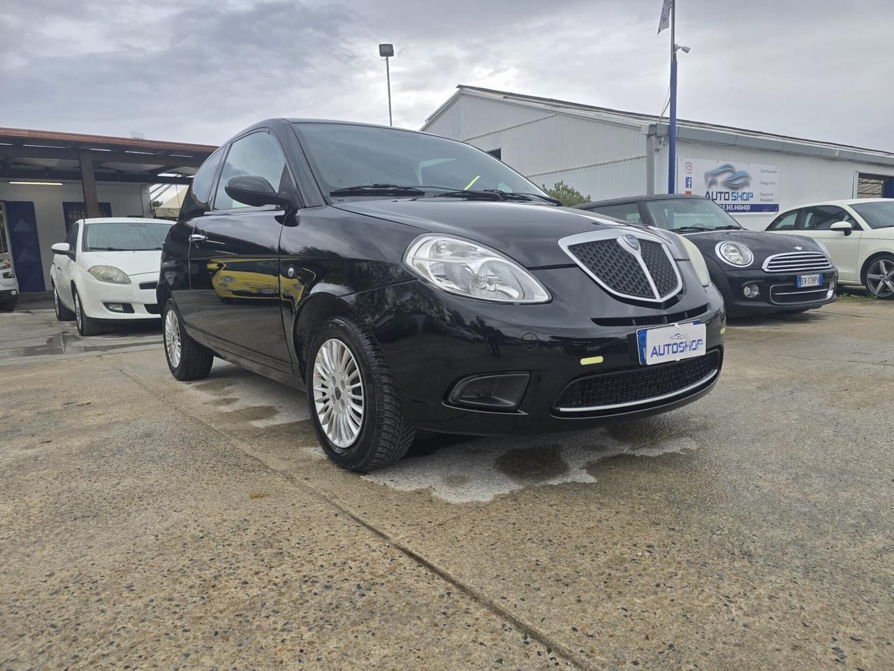 Lancia Ypsilon 1.2 Argento