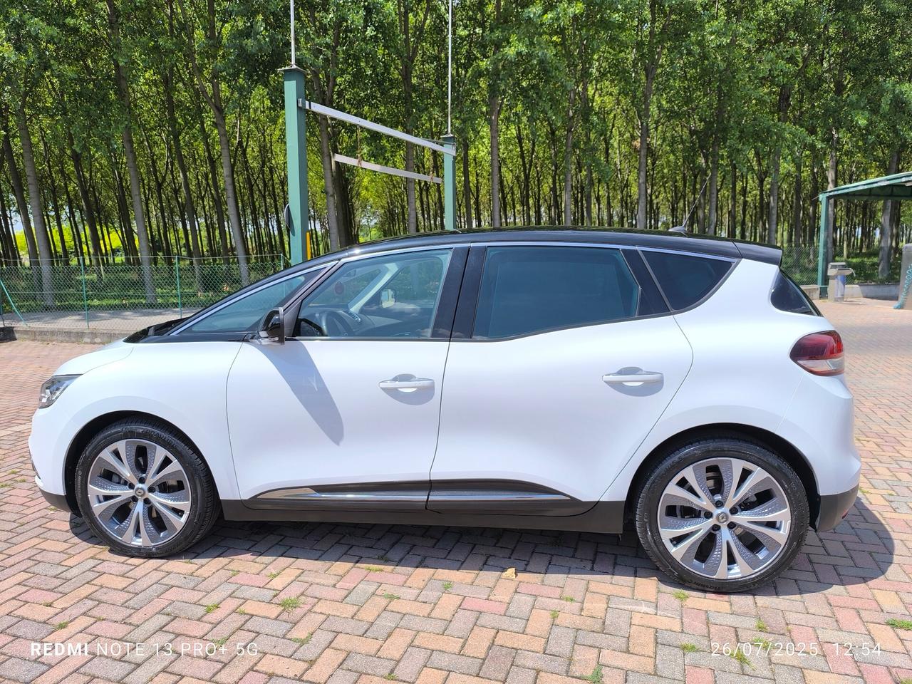 Renault Scenic Scénic Blue dCi 120 CV EDC Intens
