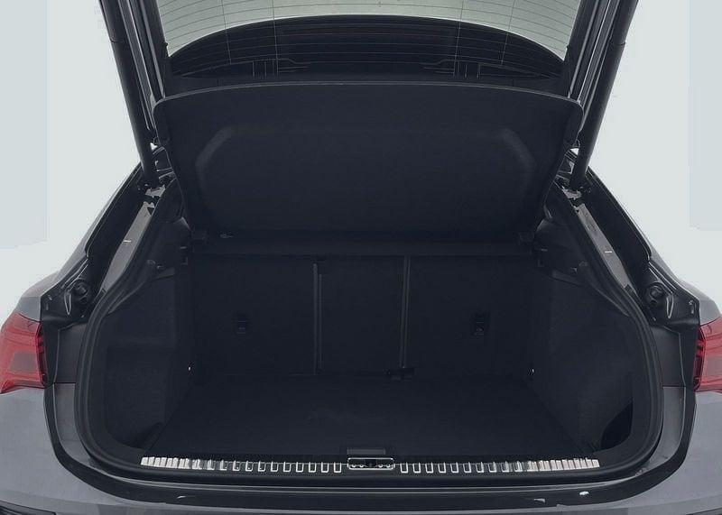 Audi Q3 40 TDI quattro S tronic S line edition