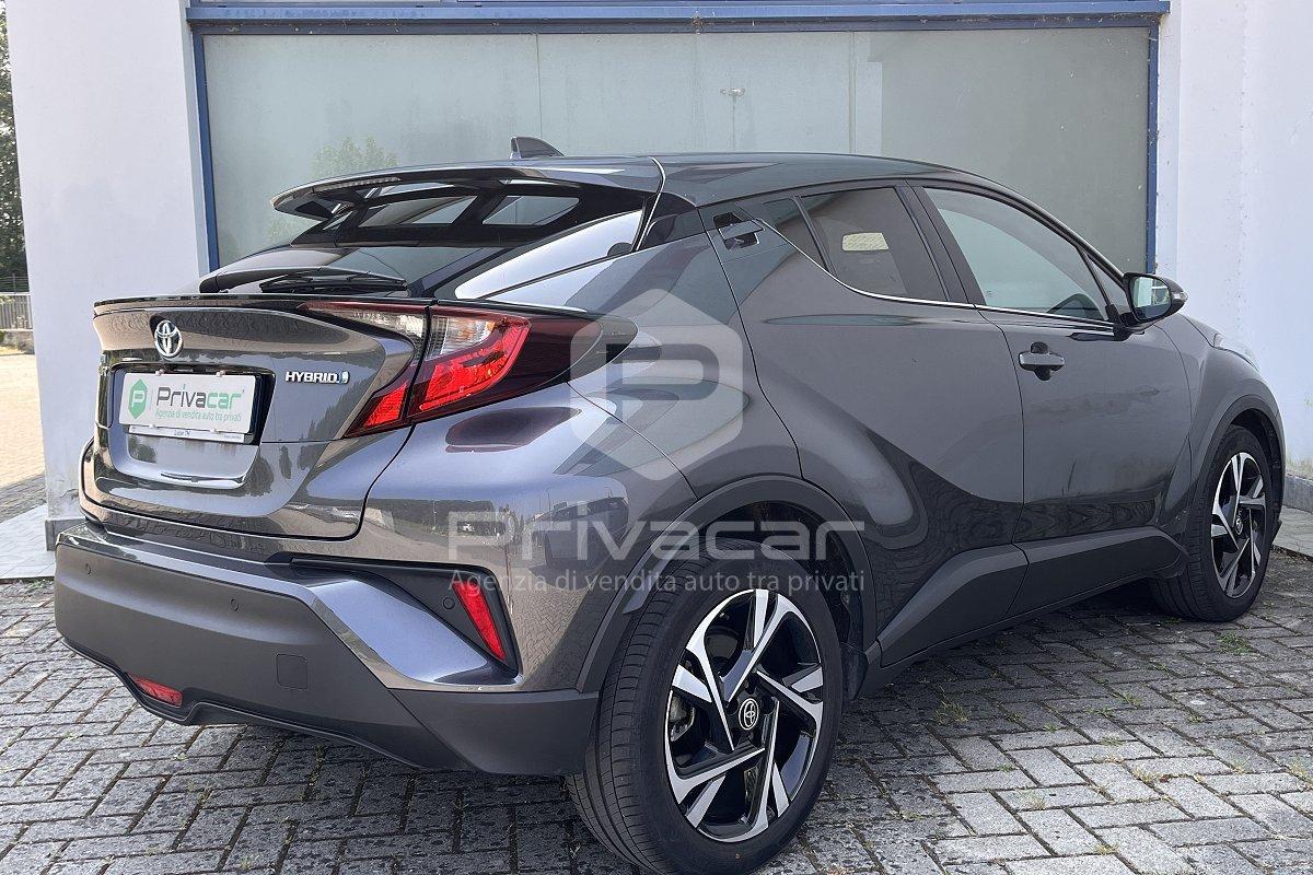 TOYOTA C-HR 1.8 Hybrid E-CVT Trend
