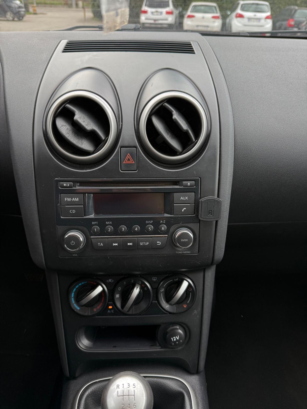 Nissan Qashqai 1.5 dCi DPF Tekna