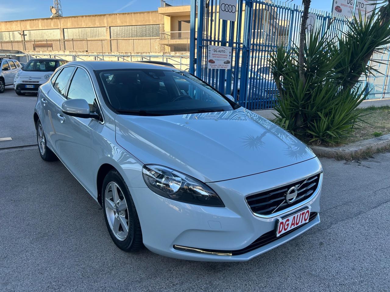 Volvo V40 D2 1.6 Diesel 115 cavalli 2013 Retrocamera