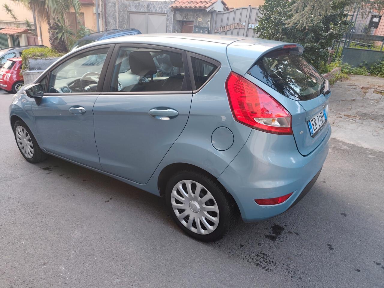Ford Fiesta 1.2 82 CV 5 porte 2010
