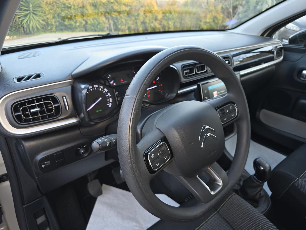 Citroen C3 PureTech S&S Shine 83 cv - 2024