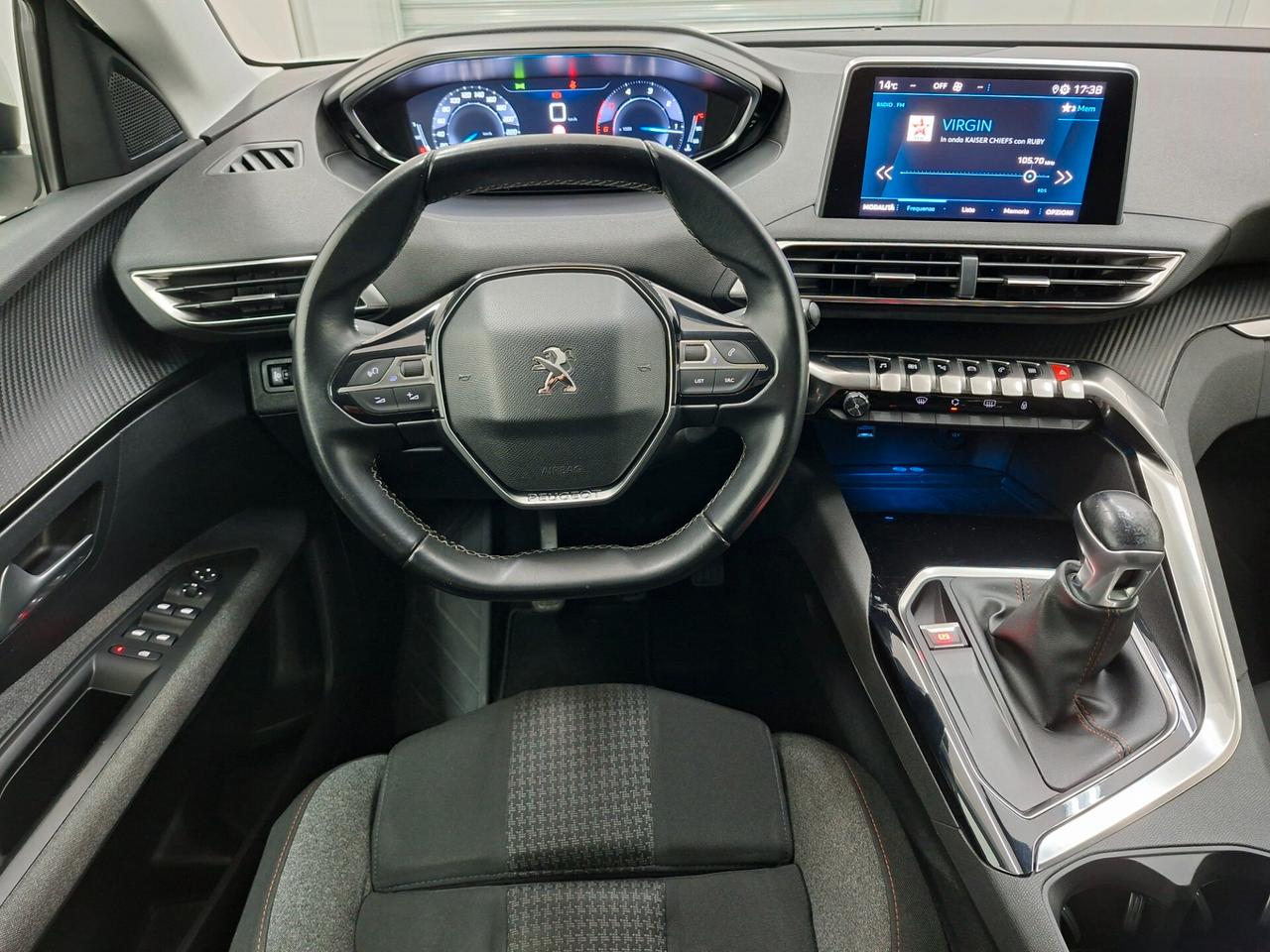 Peugeot 3008 Business 1.5 BlueHDi 130cv