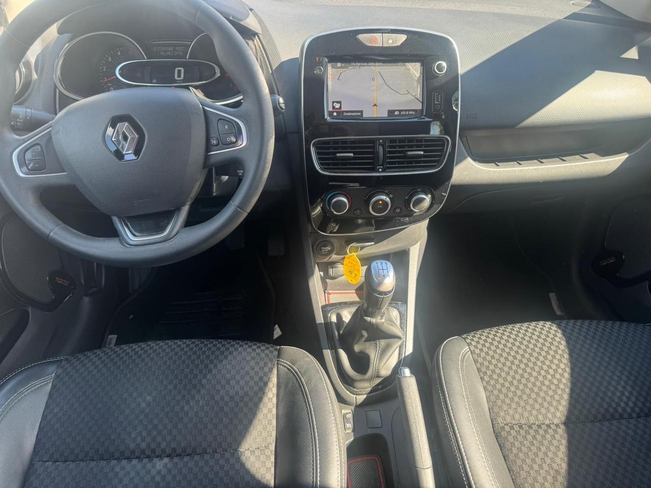 RENAULT CLIO 1.5DCI 75CV FULL LED RETROCAM