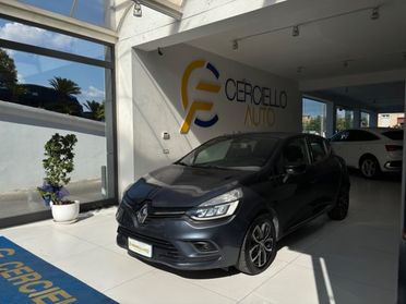 RENAULT Clio TCe 12V 90 CV 5 porte Moschino Intens