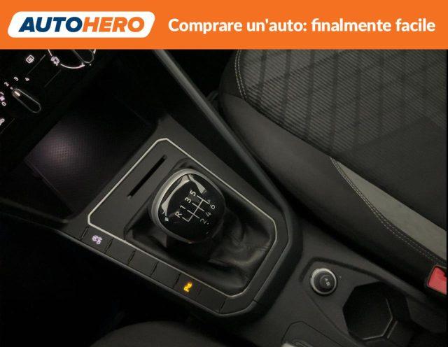 VOLKSWAGEN Taigo 1.0 TSI 110 CV R-Line