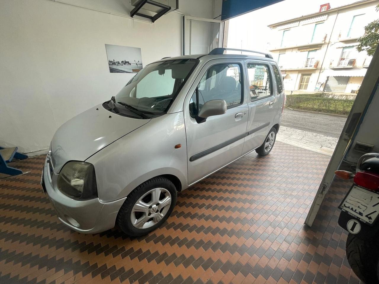 Opel Agila 1.2 16V Fashion Line