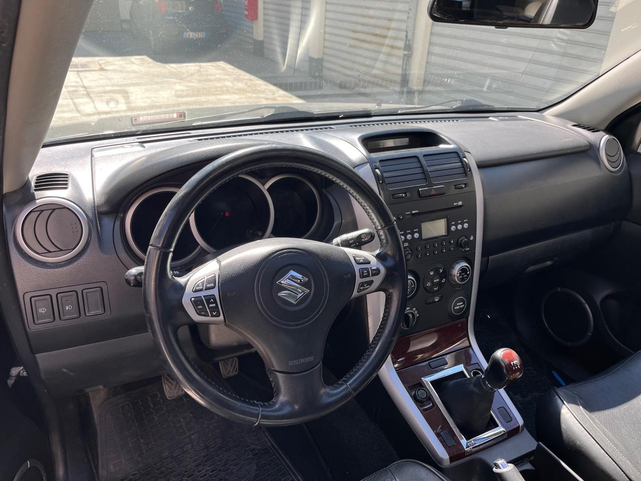 Suzuki Grand Vitara 1.9 DDiS 5 porte Executive Gancio Traino