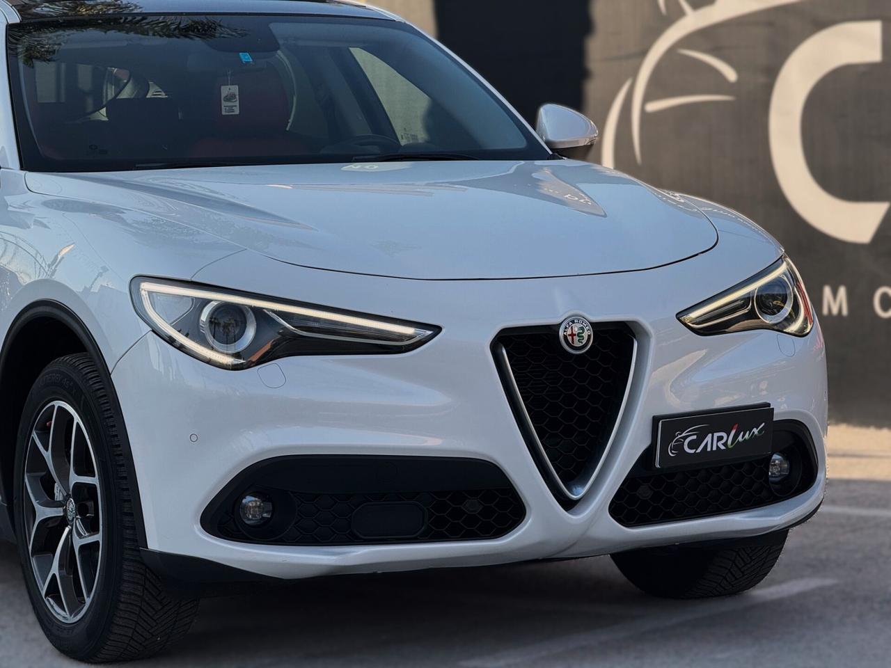 Alfa Romeo Stelvio 2.2 Turbo Diesel Super Q4 210CV TETTO