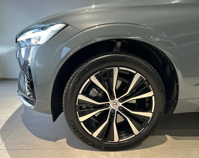 VOLVO XC60 B4 (d) 197cv Plus Dark Geartronic N1 Autocarro