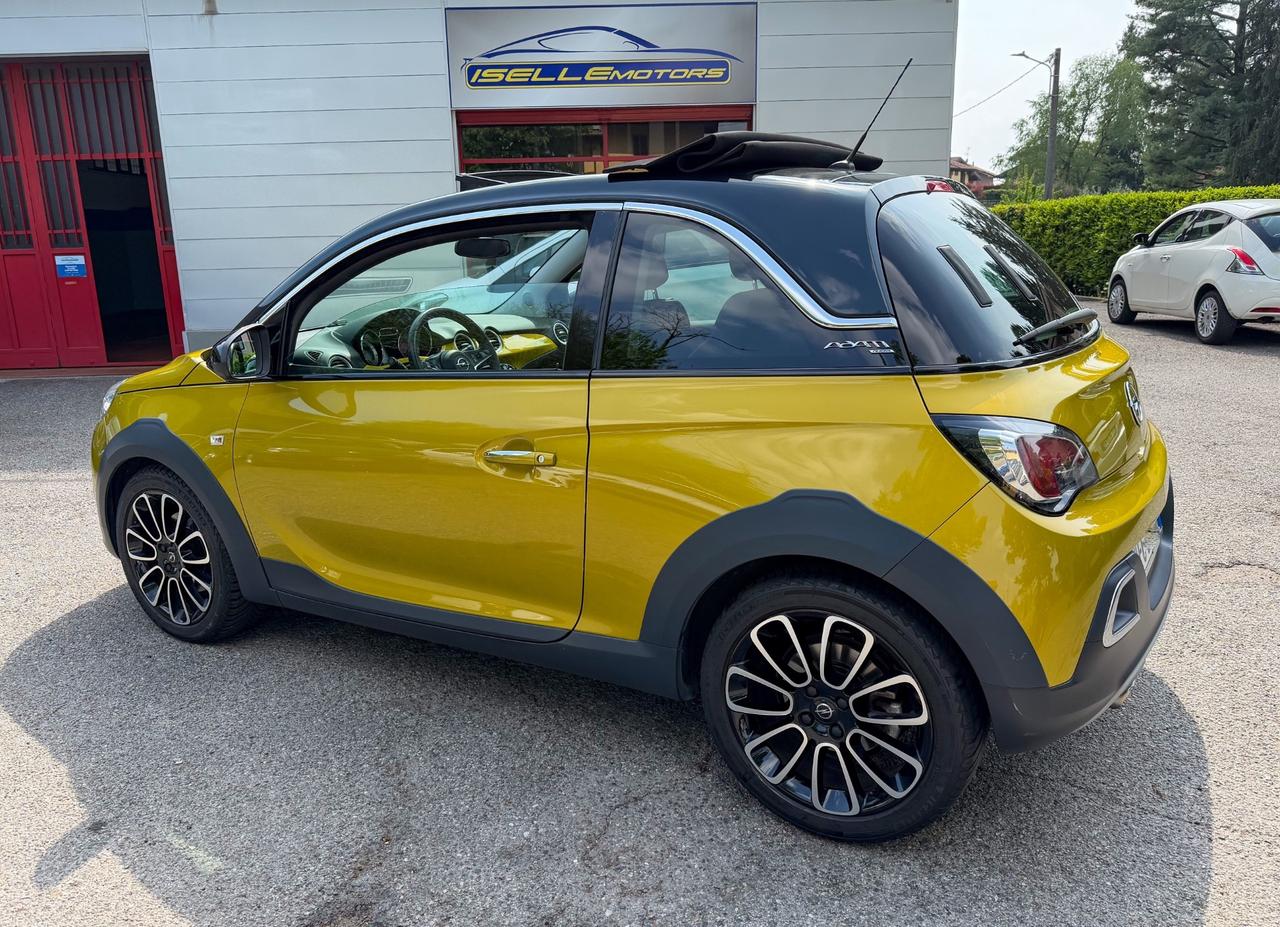 Opel Adam Rocks 1.0 cabrio 66000KM