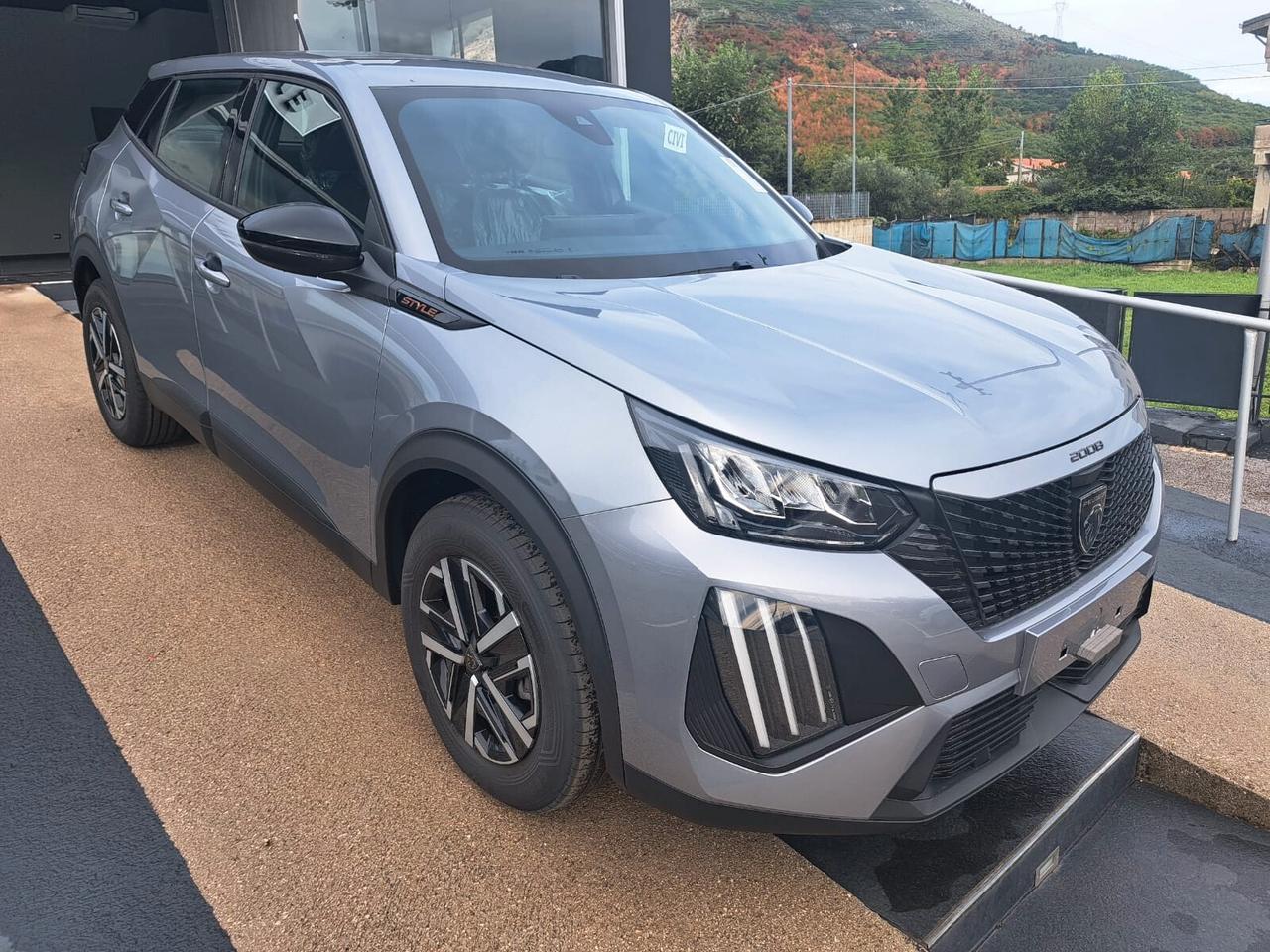 PEUGEOT 2008 1.2 PURETECH 100 CV S&S STYLE