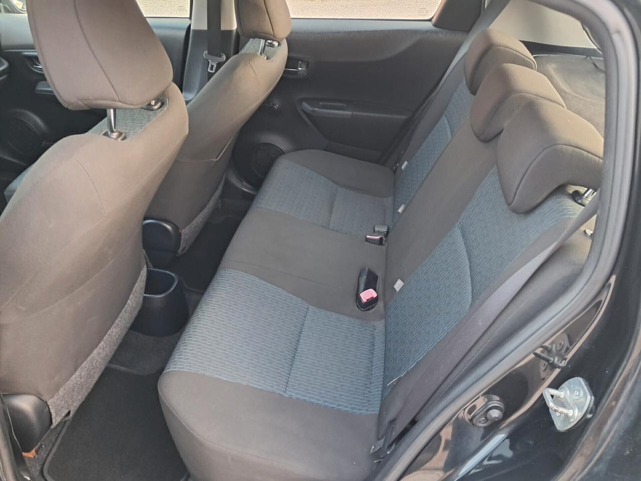 Toyota Yaris 1.0 5 porte Lounge