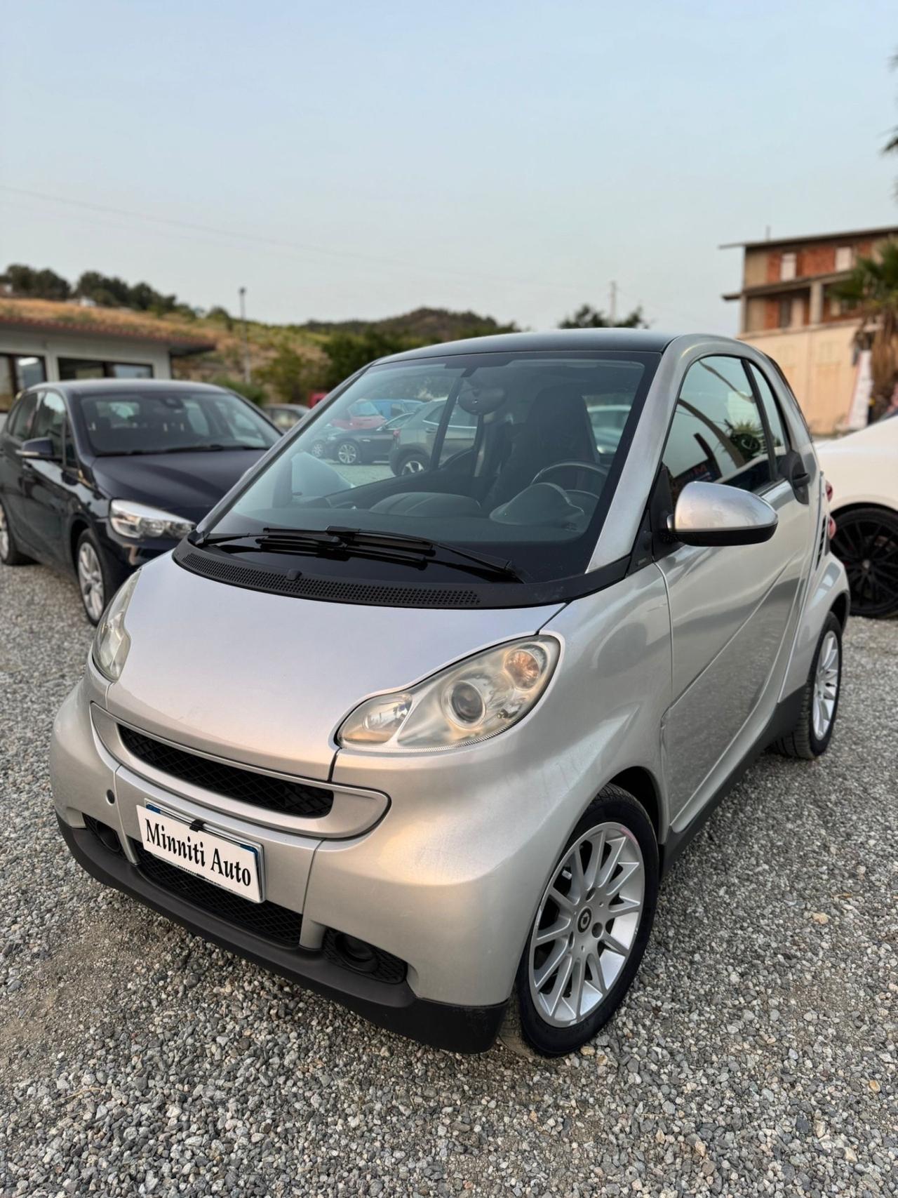 Smart ForTwo 1000 62 kW coupé passion