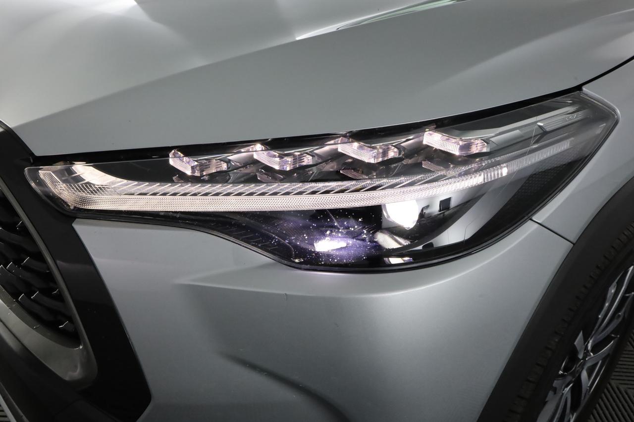 TOYOTA Corolla Cross 2.0 Hybrid 197 CV E-CVT Trend