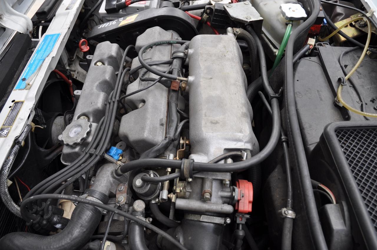 Lancia Delta 2.0i.e. turbo HF integrale 8V (ASI TARGA ORO)