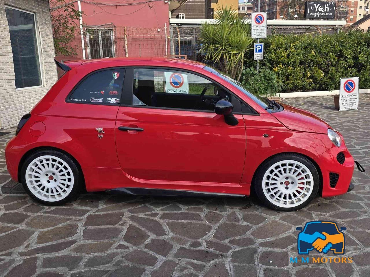 Abarth 595 C 1.4 Turbo T-Jet 180 CV Competizione