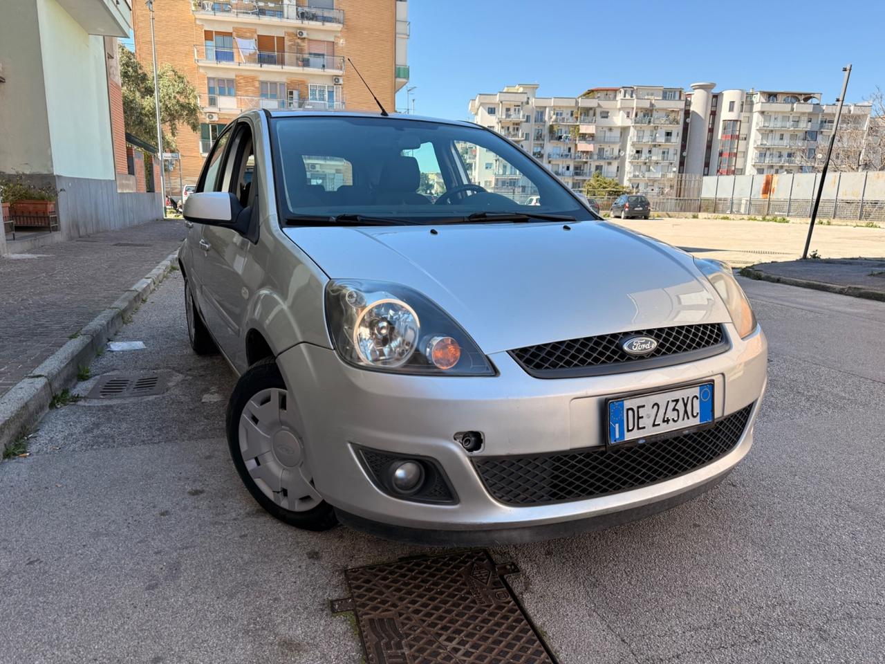 Ford Fiesta Restyling 1.4 TDCi 5p. Titanium Full Perfett