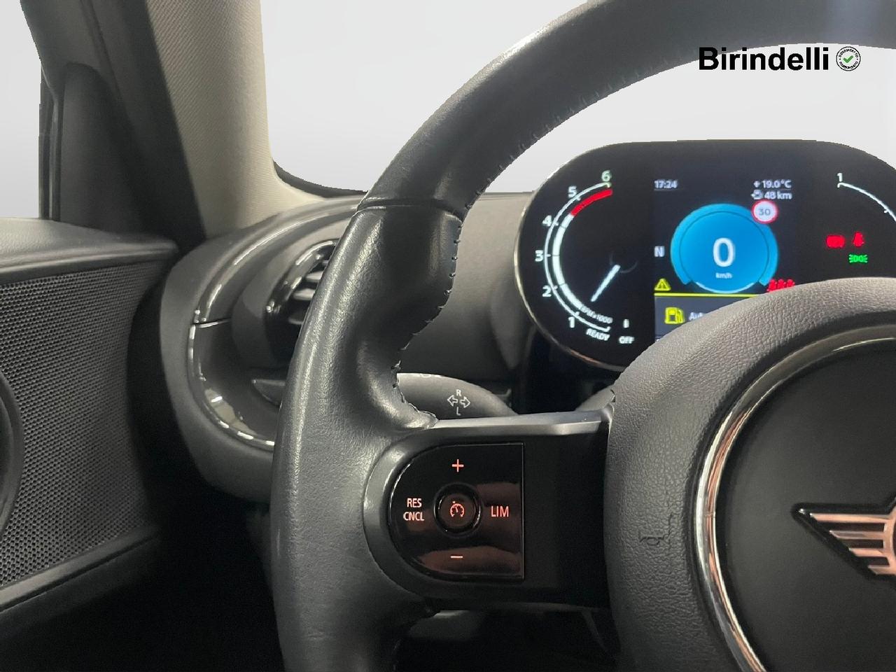 MINI Mini Clubman (F54) - Mini 2.0 Cooper D Mayfair Edition Clubman