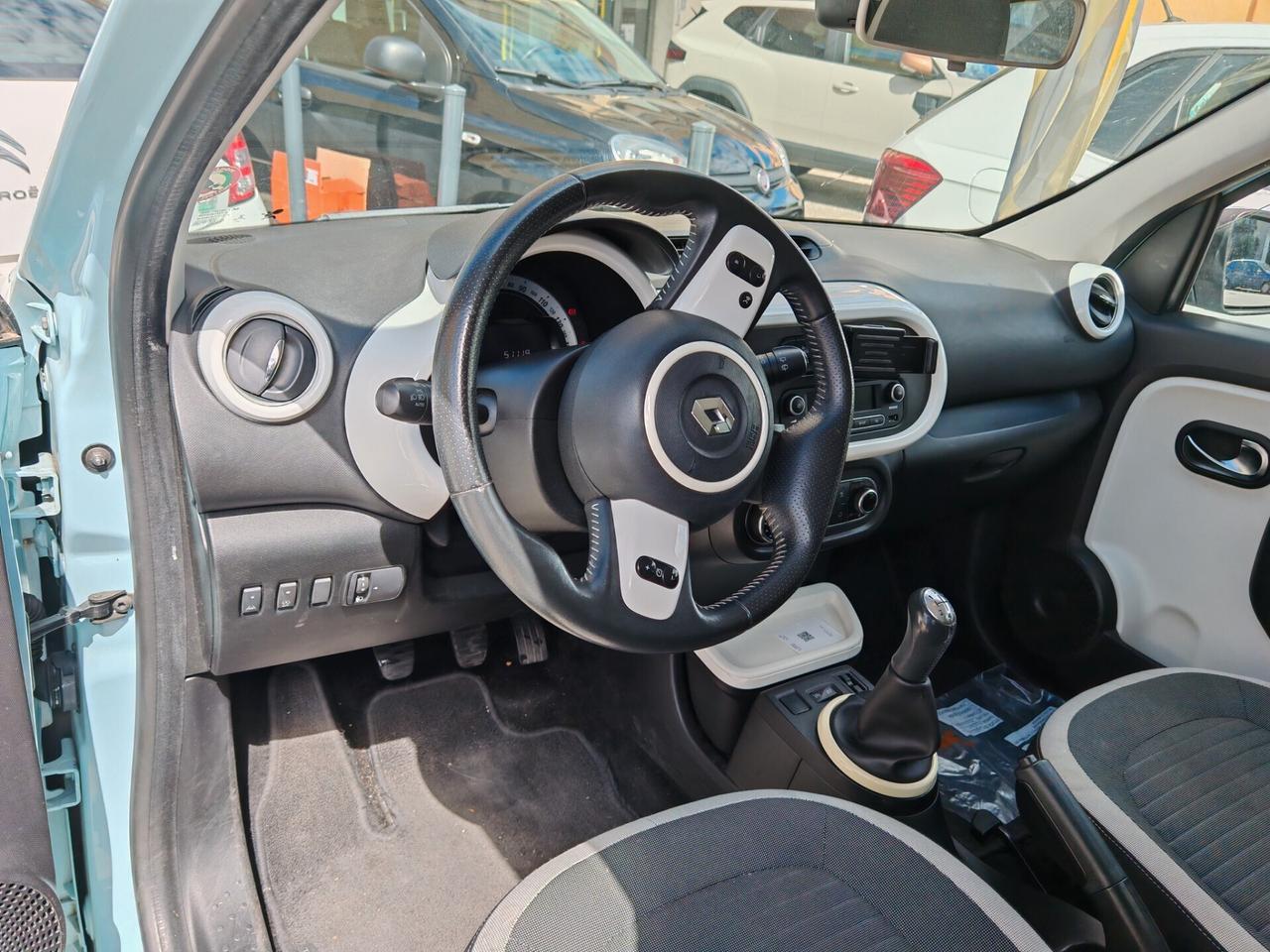 Renault Twingo 1.0 SCe Live