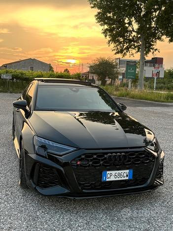 Audi A3 RS 3 Sedan TFSI quattro S tronic