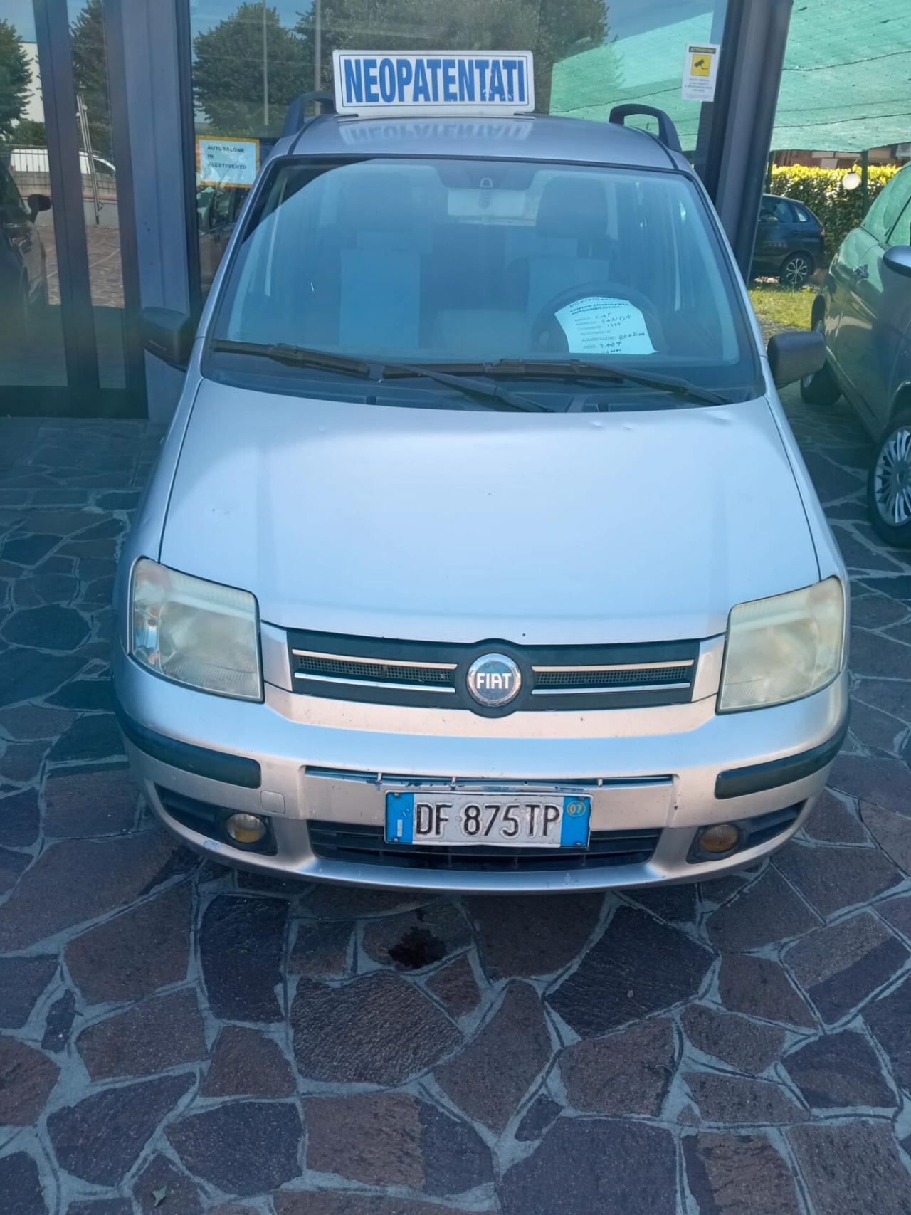 Fiat Panda 1.2 Dynamic AUTO DESTINATA A COMMERCIANTI