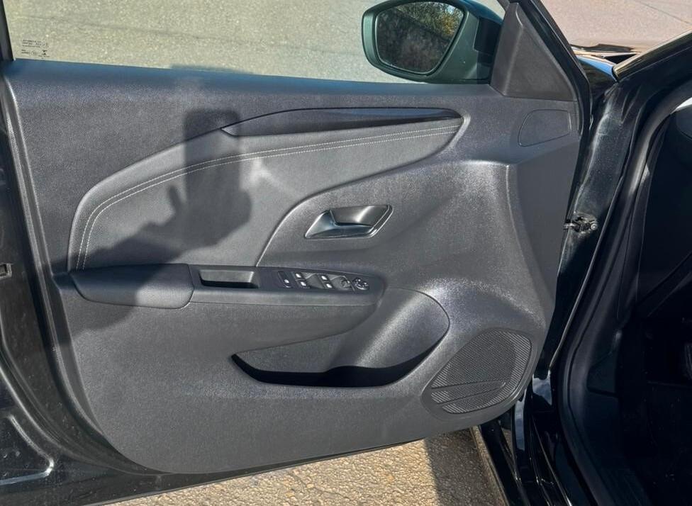 Opel Corsa 1.2 75 CV Blitz Edition