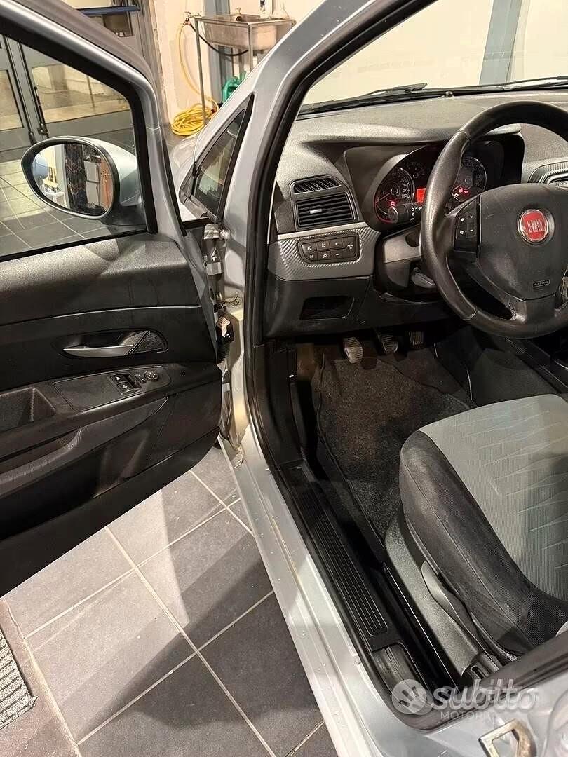 Fiat Grande Punto 1.4 - METANO - NEOPATENTATI