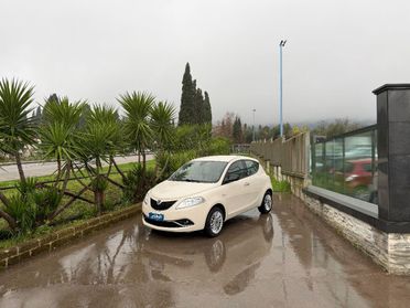 LANCIA - Ypsilon - 1.2 69 CV 5p. GPL Ecochic Gold