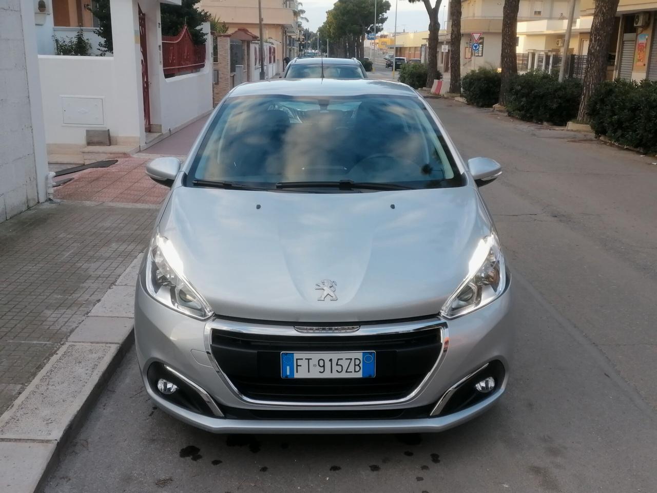 Peugeot 208 1.6 BlueHDi 75CV S&S 5P LED - 2019