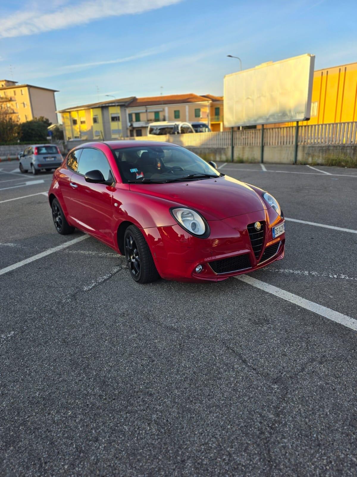 Alfa Romeo MiTo 1.4 T 79 CV Distinctive
