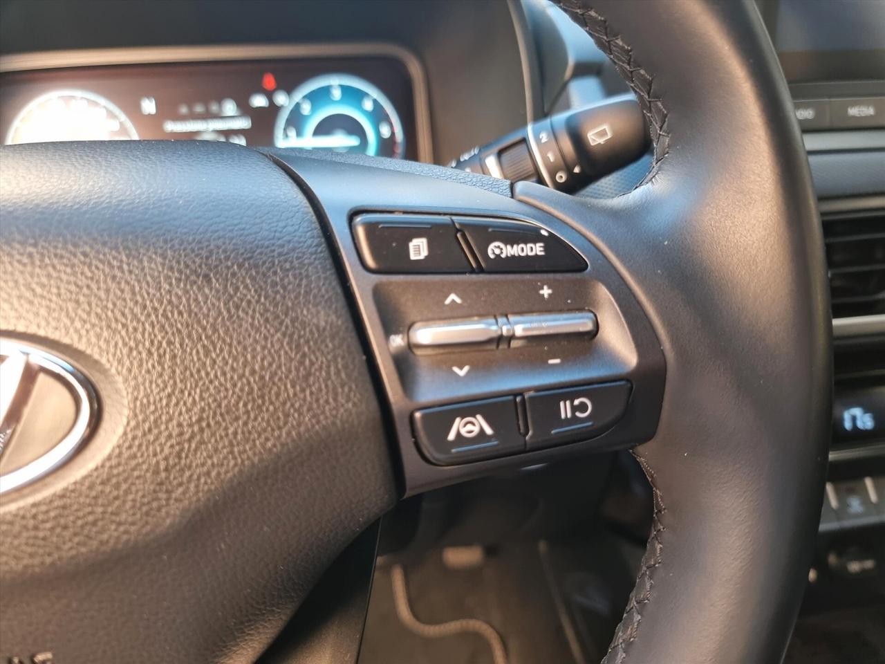 Hyundai Kona 1.6 CRDI Hybrid 48V iMT XLine 136 CV