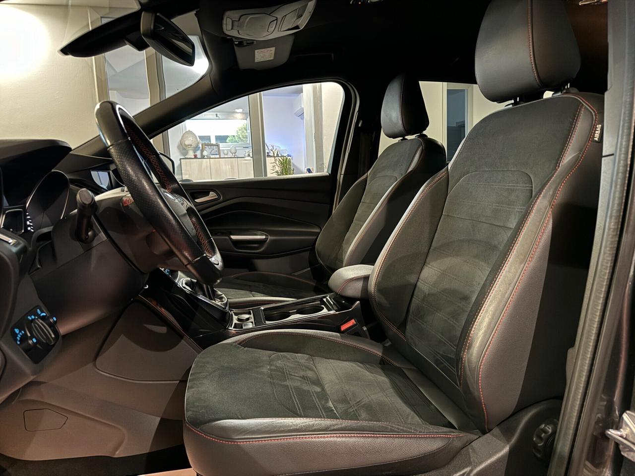 FORD KUGA 1.5 TDCI 120CV ST-LINE 2019