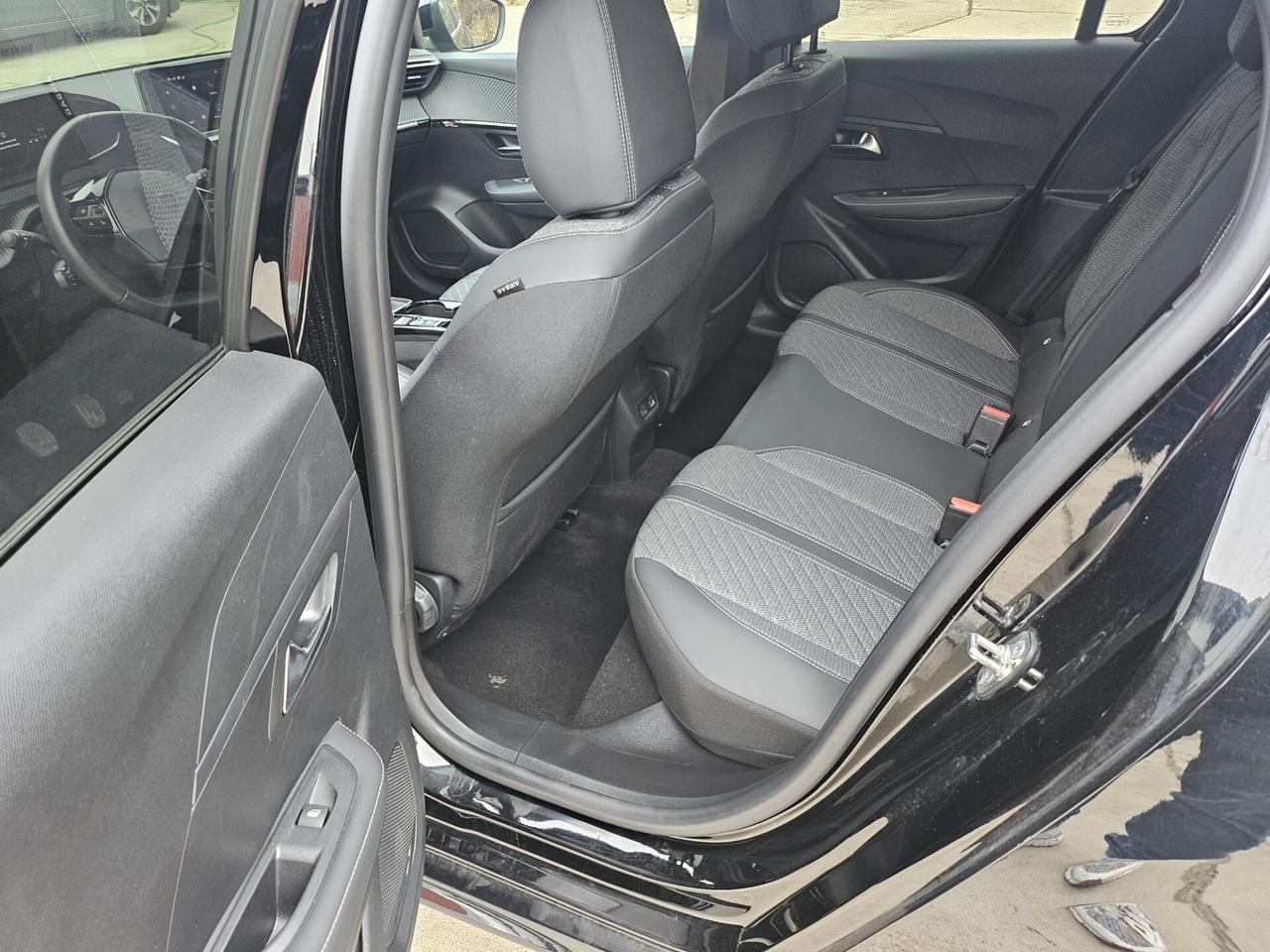 Peugeot 208 PureTech 100 Stop&Start 5 porte Allure